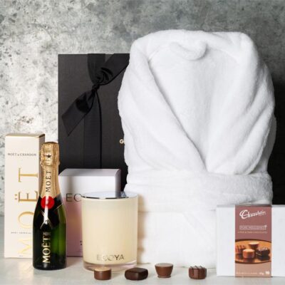 Moet and Candle Pamper Hamper Mamjo Gifts Moet and Candle Pamper Hamper
