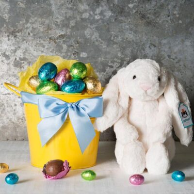 Ear-resistible Bucket