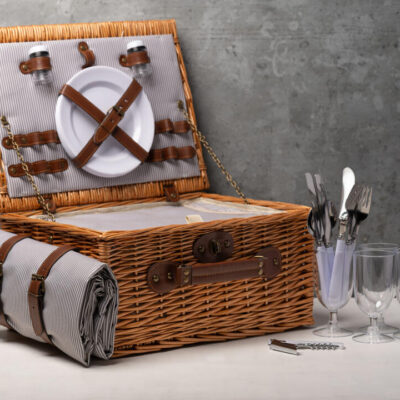 Heritage Picnic Basket Mamjo Gifts Heritage Picnic Basket