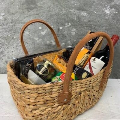Belle Avalon Custom Basket – SMALL Premium Cheese and Wine Mamjo Gifts Belle Avalon Custom Basket - SMALL Premium Cheese and Wine
