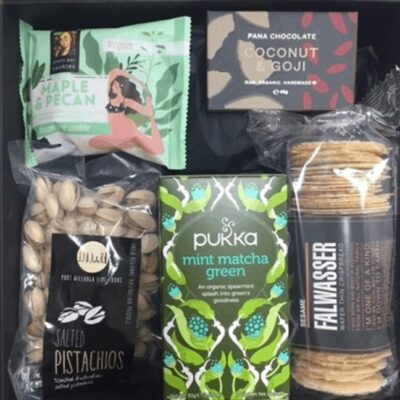 Upside Custom Hamper – Halal Mamjo Gifts Upside Custom Hamper - Halal